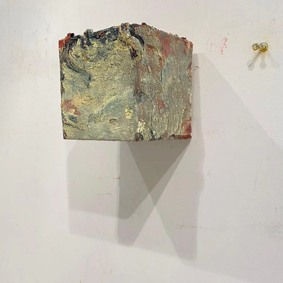 Pequeño Estrato Lumínico, Alberto Reguera, 2026, Mixed media on canvas
