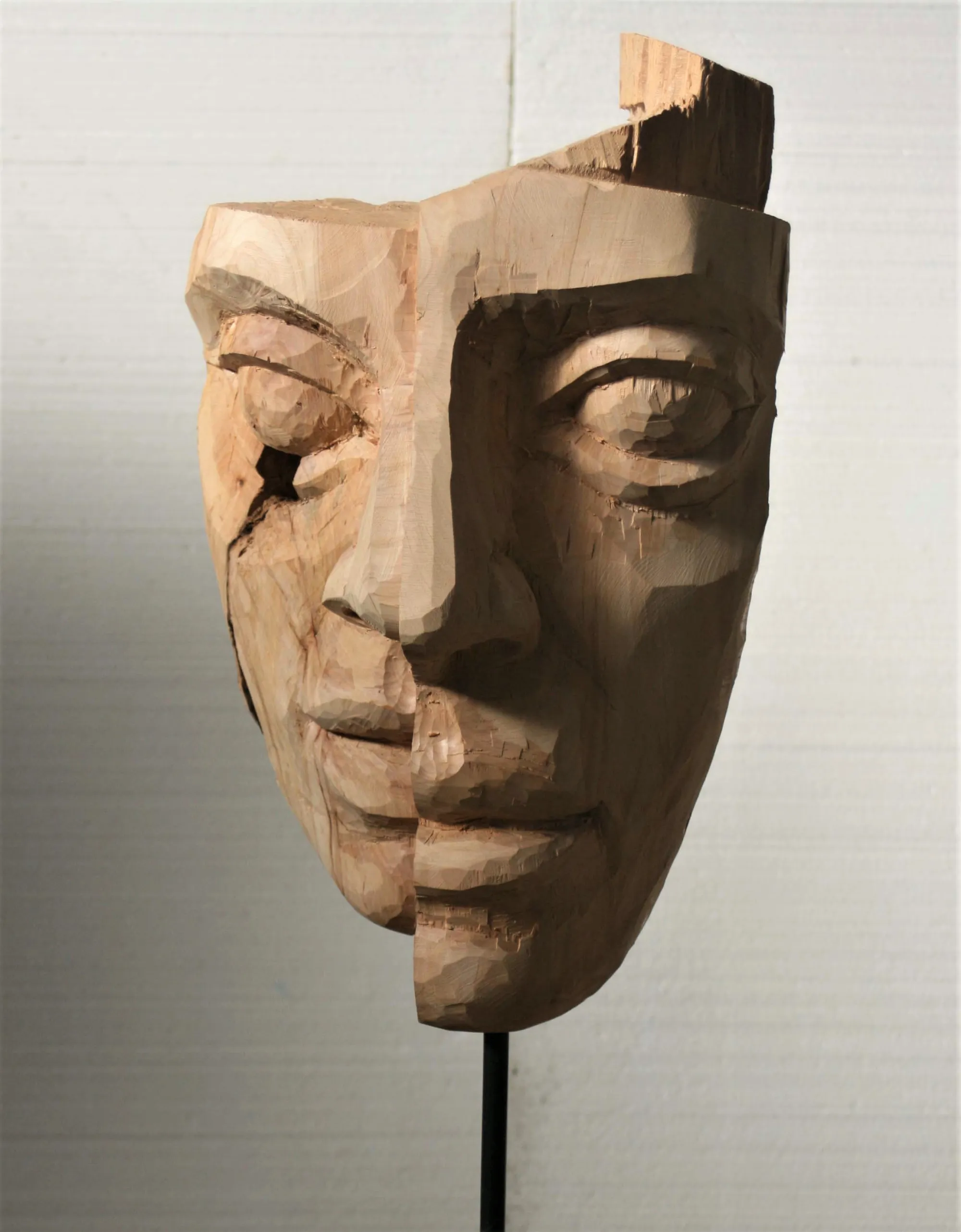 Dupla Face II, Nogueira Lopes, 2013, Cedar wood
