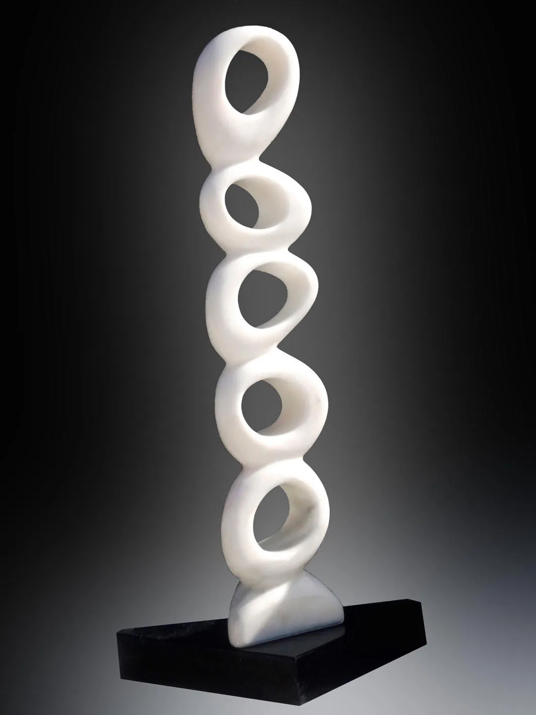 Eightins, Jean-Frédéric Bourdier, 2017, Estremoz marble and Kilkenny limestone sculpture