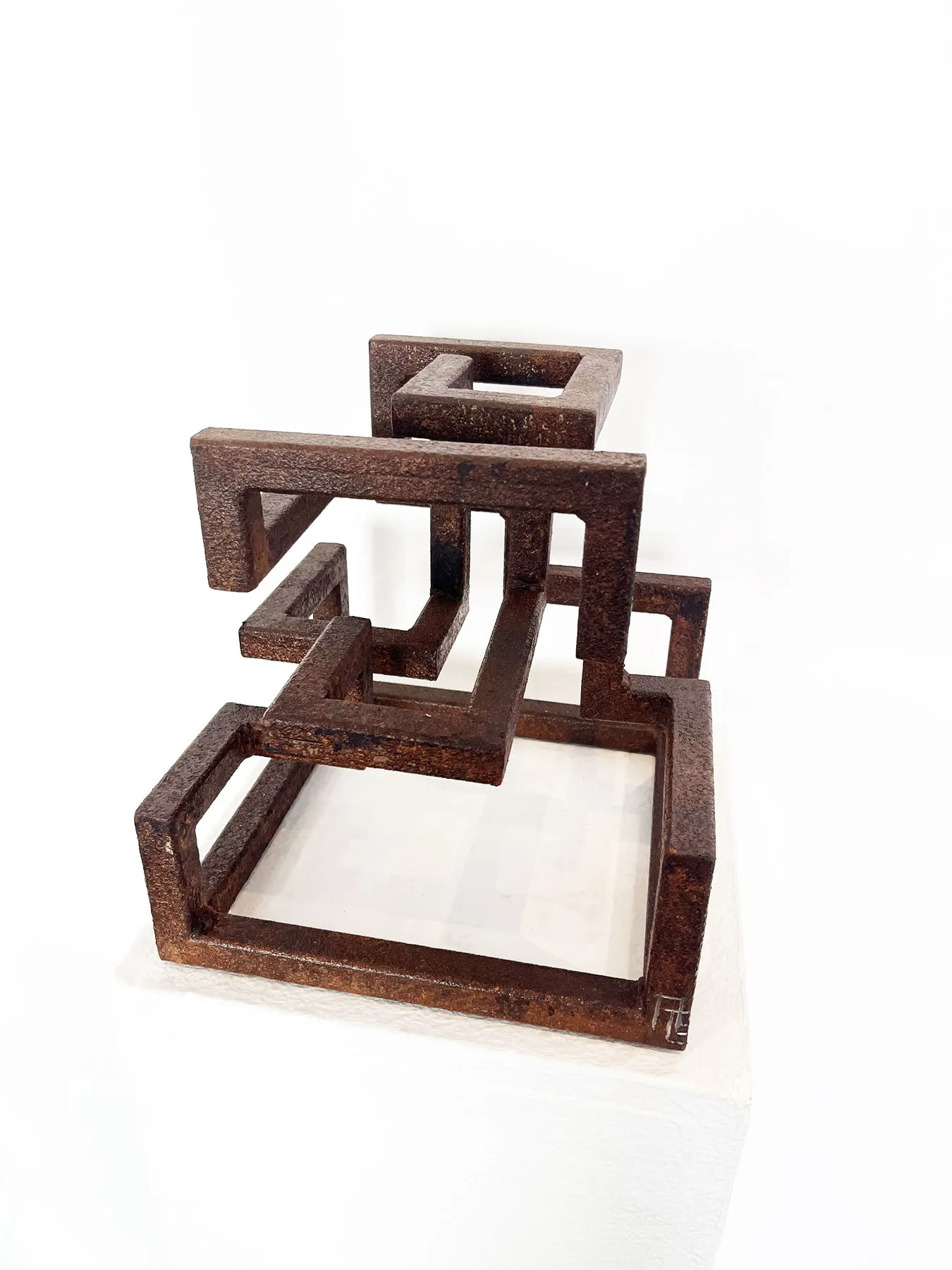 Box 25, Ariel Elizondo, 2025, Corten steel