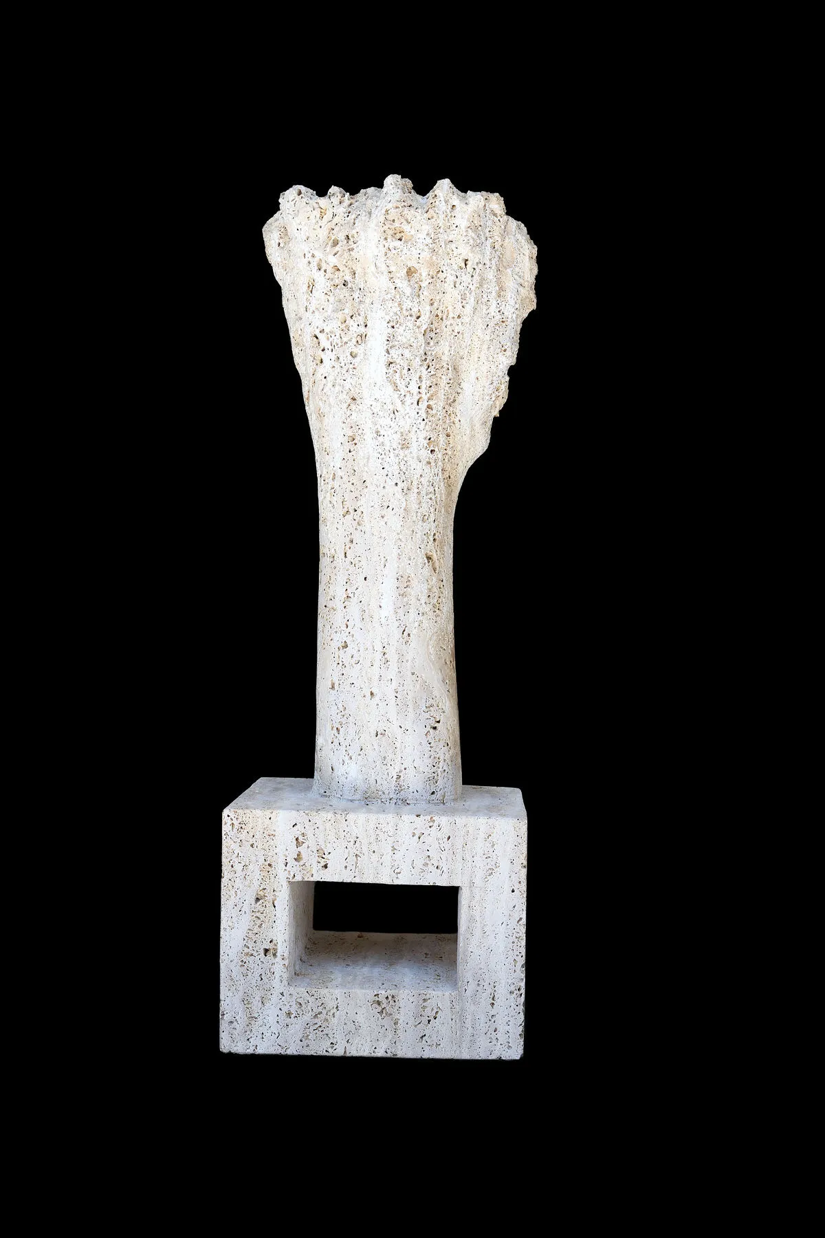 A Medardo Rosso, Vítor Ribeiro, Travertine