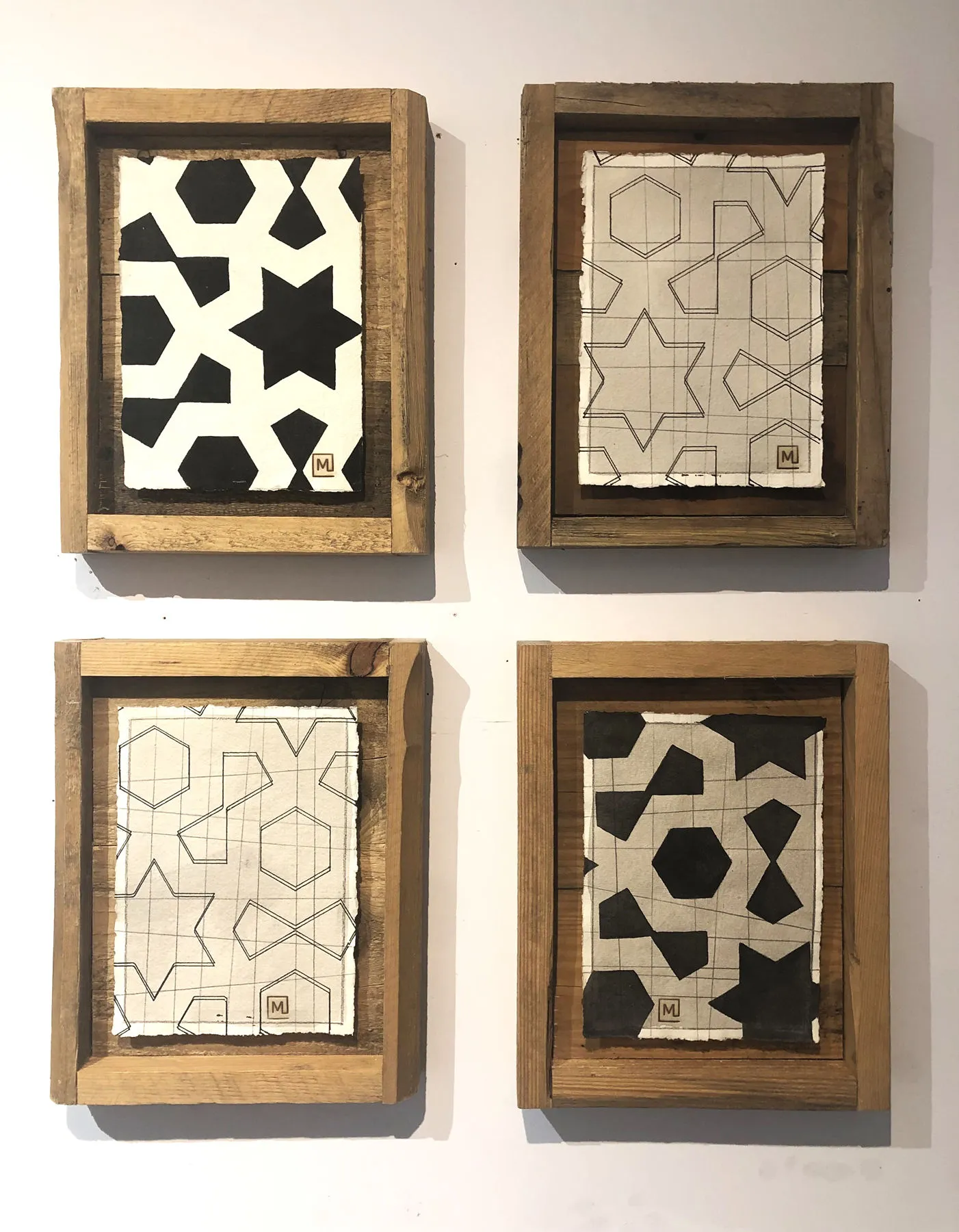 Série Assuntos de Viena (262-56), Gustavo Mendez-Lizka, 2022, Mixed media on paper and wood