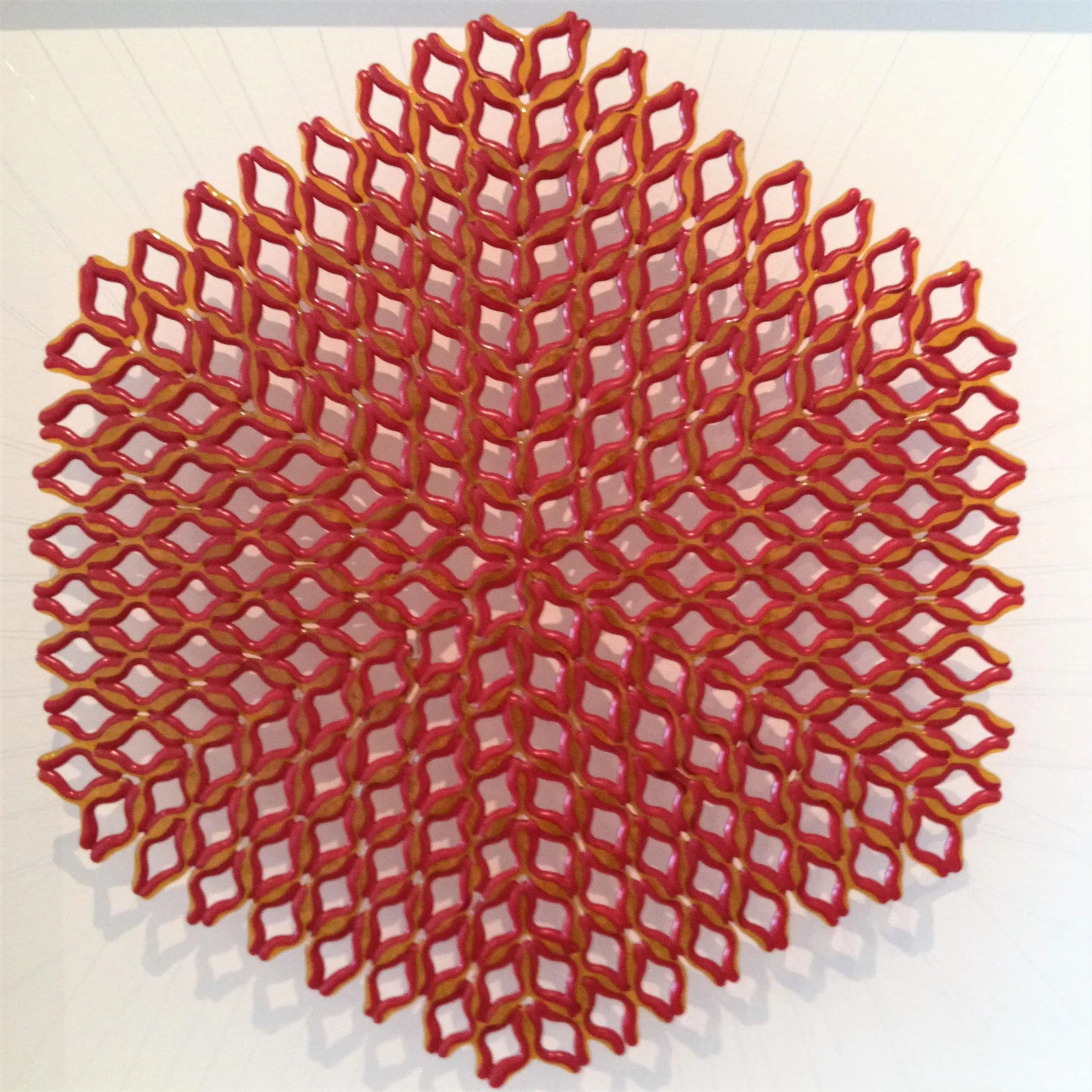 Rosáceas IV, Manuela Castro Martins, 2016, Cast glass, wood and nylon thread