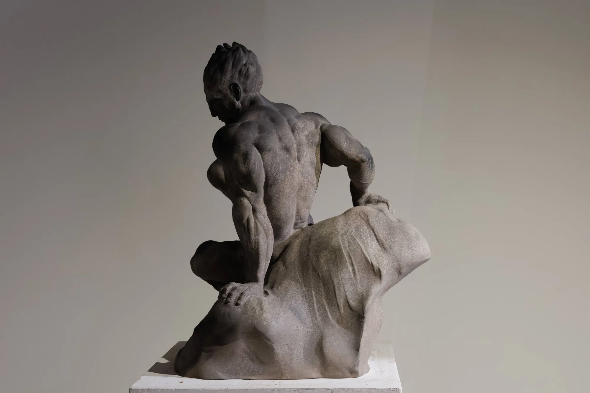 Reve-tintinolho, Daniel Gamelas, 2023, Painted resin