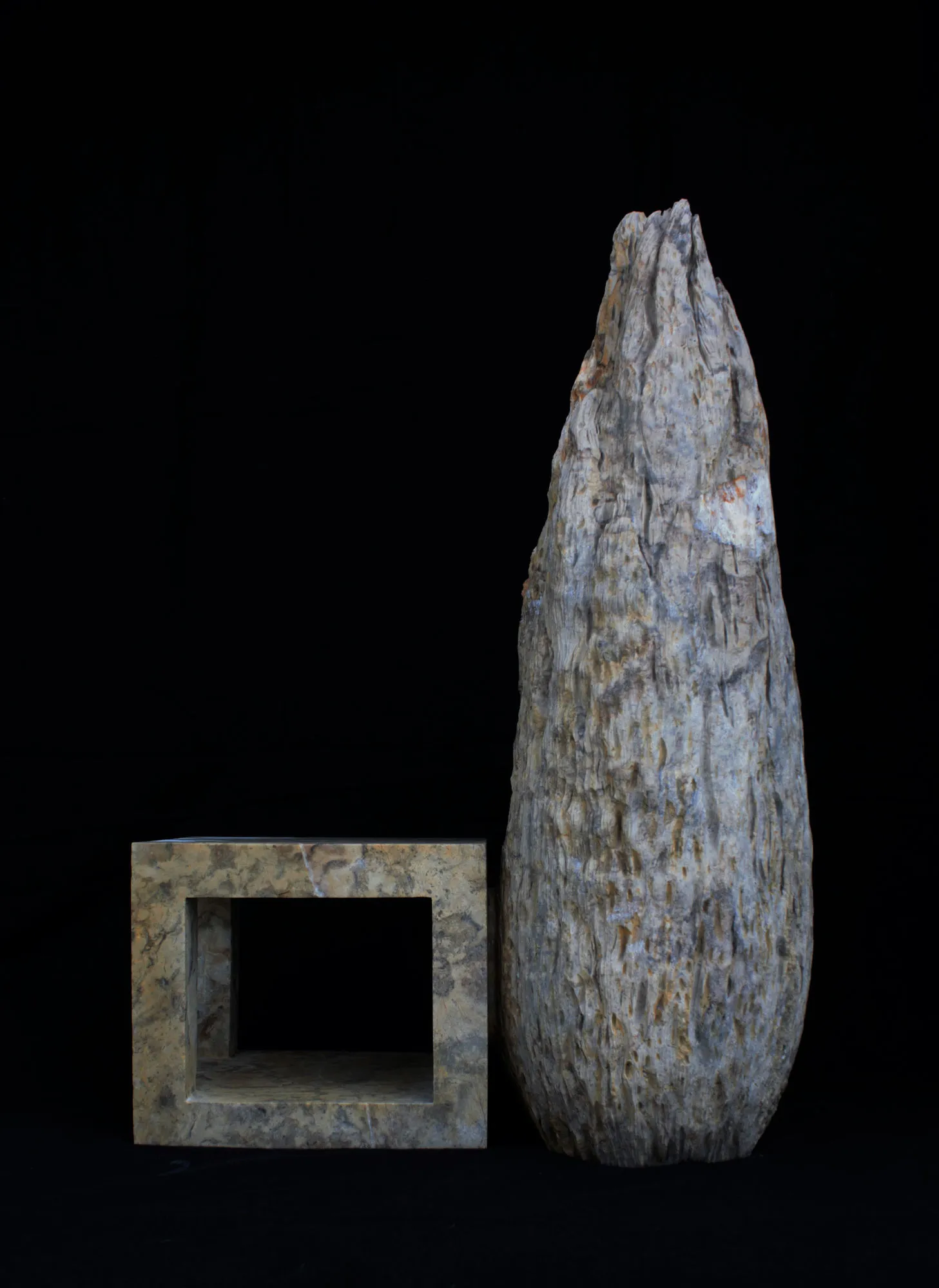 A casa do jardim perfeito, Vítor Ribeiro, 2015, Santo António breccia