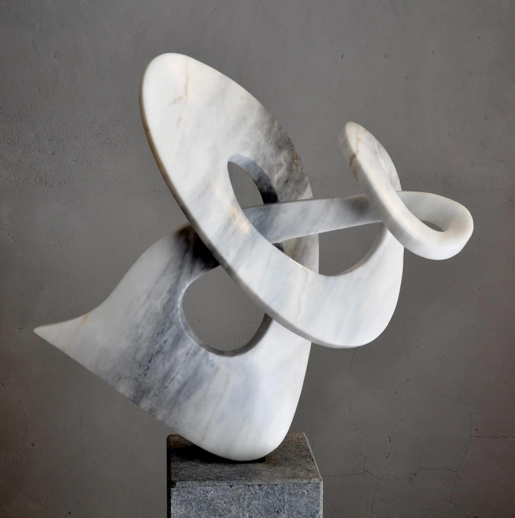 Inside out, Georg Scheele, 2017, Marble