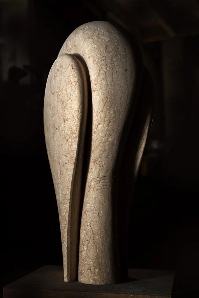 Oio, Tom Jablin, 2022, Alpinina marble sculpture