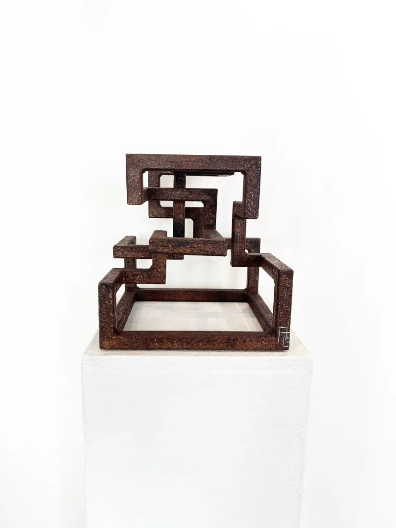 Box 25, Ariel Elizondo, 2025, Corten steel