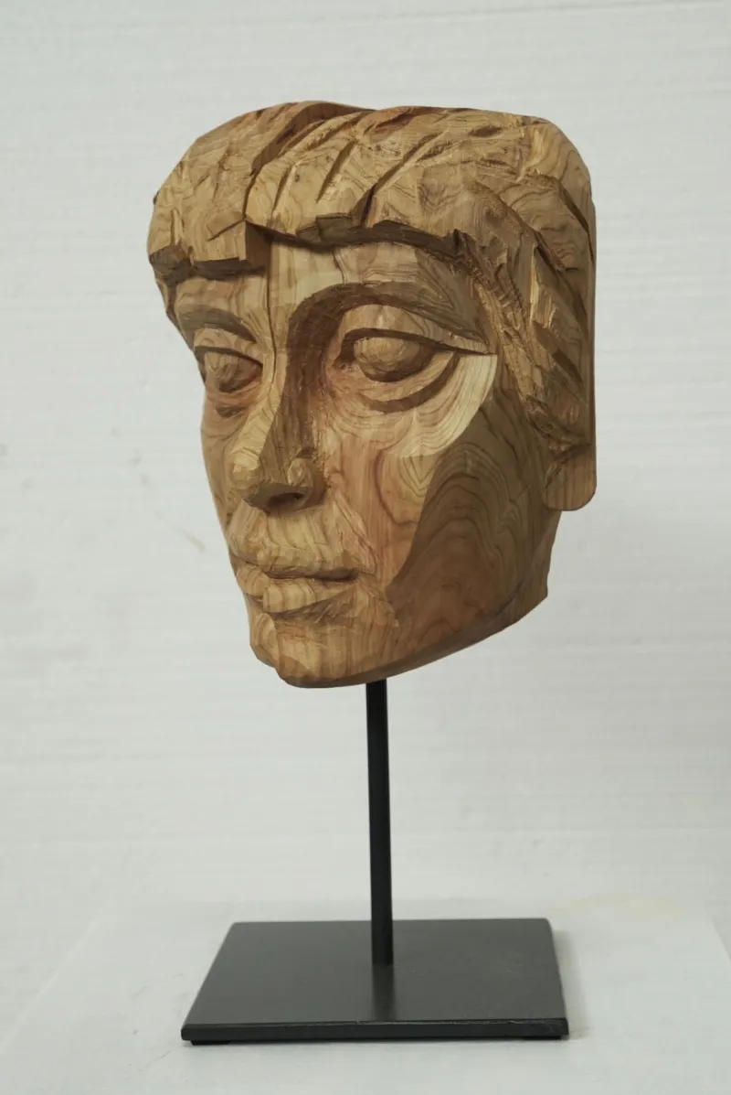 Dupla Face IV, Nogueira Lopes, 2018, Cedar wood
